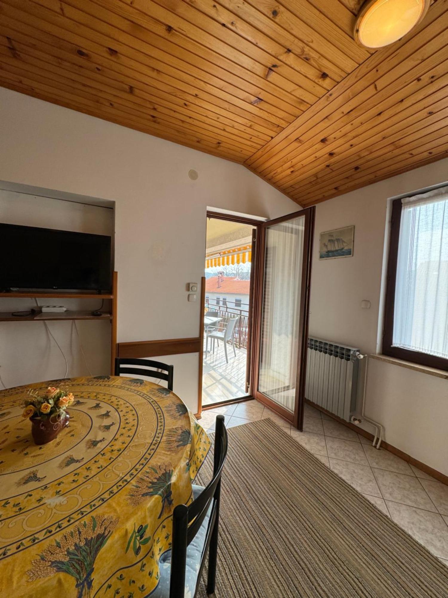 Apartment Bruna 2 *